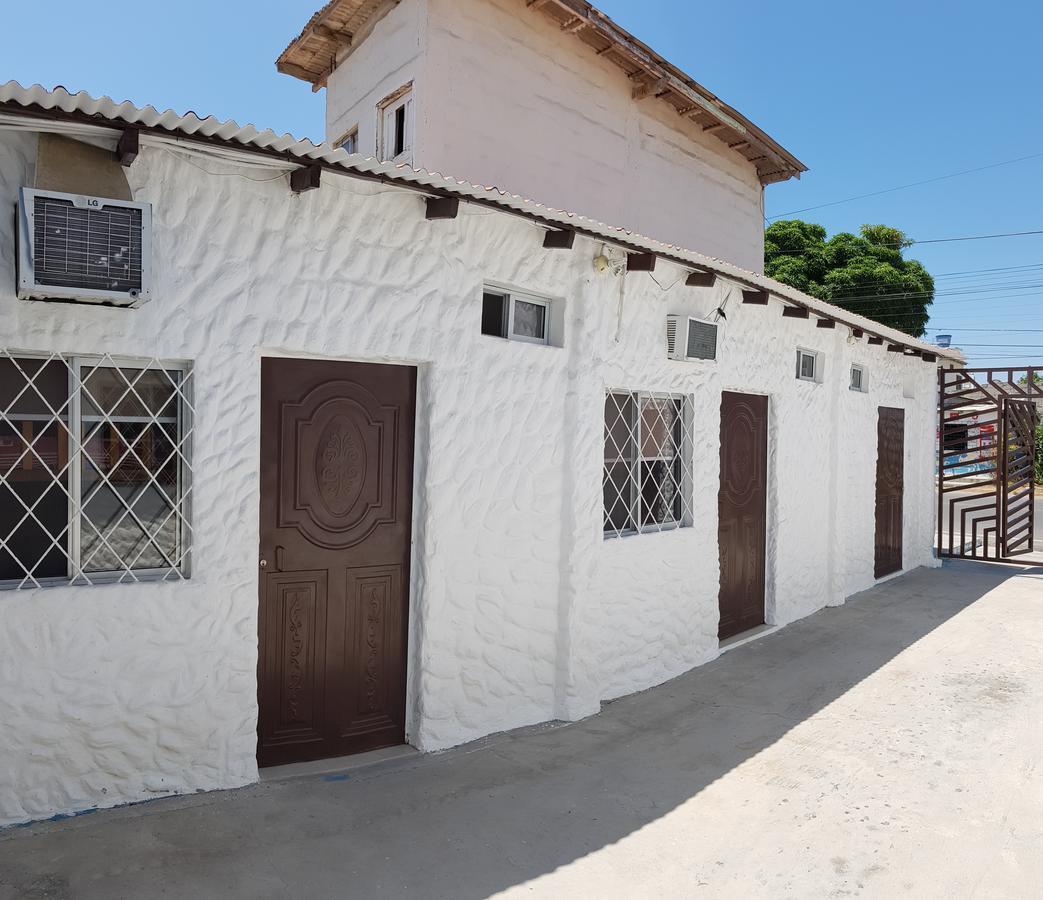 Bluebeach Salinas  Exterior photo